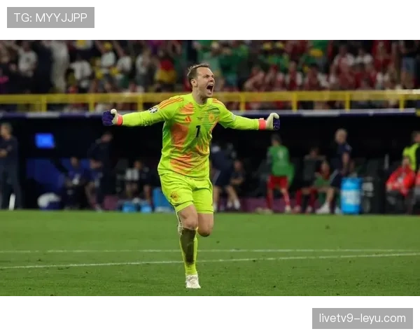 诺伊尔技术解析：同位置门将表现亮眼，引领现代守门员发展趋势