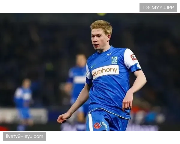 德布劳内是否历史第一中场：组织能力与时代适配性分析